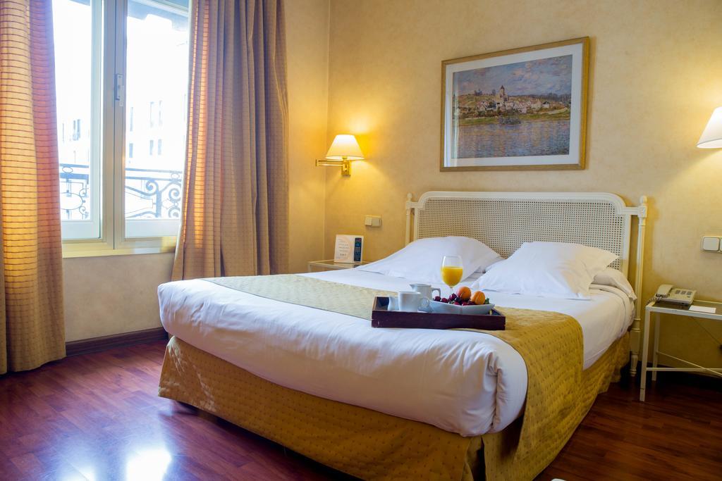 Hotel Arosa Madrid Exterior photo