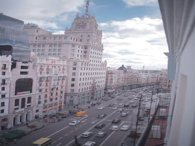 Hotel Arosa Madrid Exterior photo