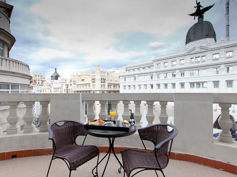 Hotel Arosa Madrid Exterior photo